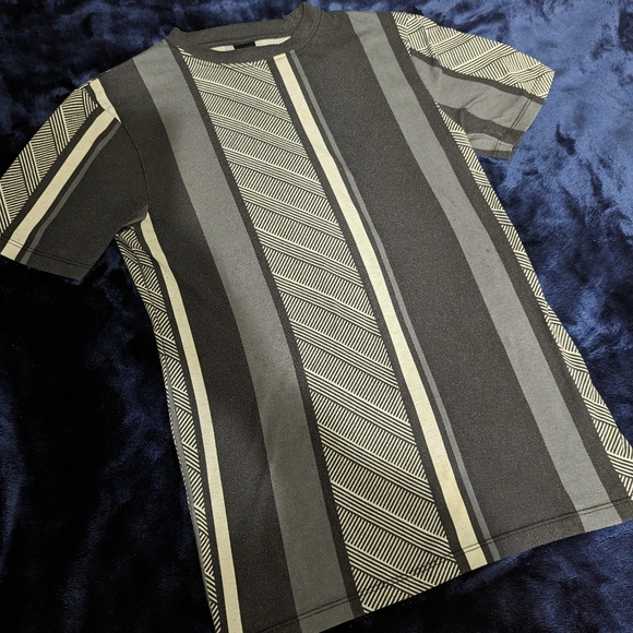 River Island ASOS Striped Grey Graphic T-shirt Muscle Fitted Tight Small - Picture 5 of 12